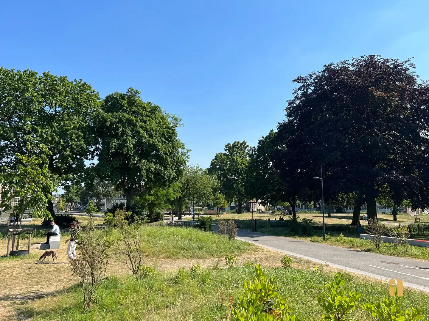 Bemeubelde studio met zicht op Baudelopark en Leie! foto 19