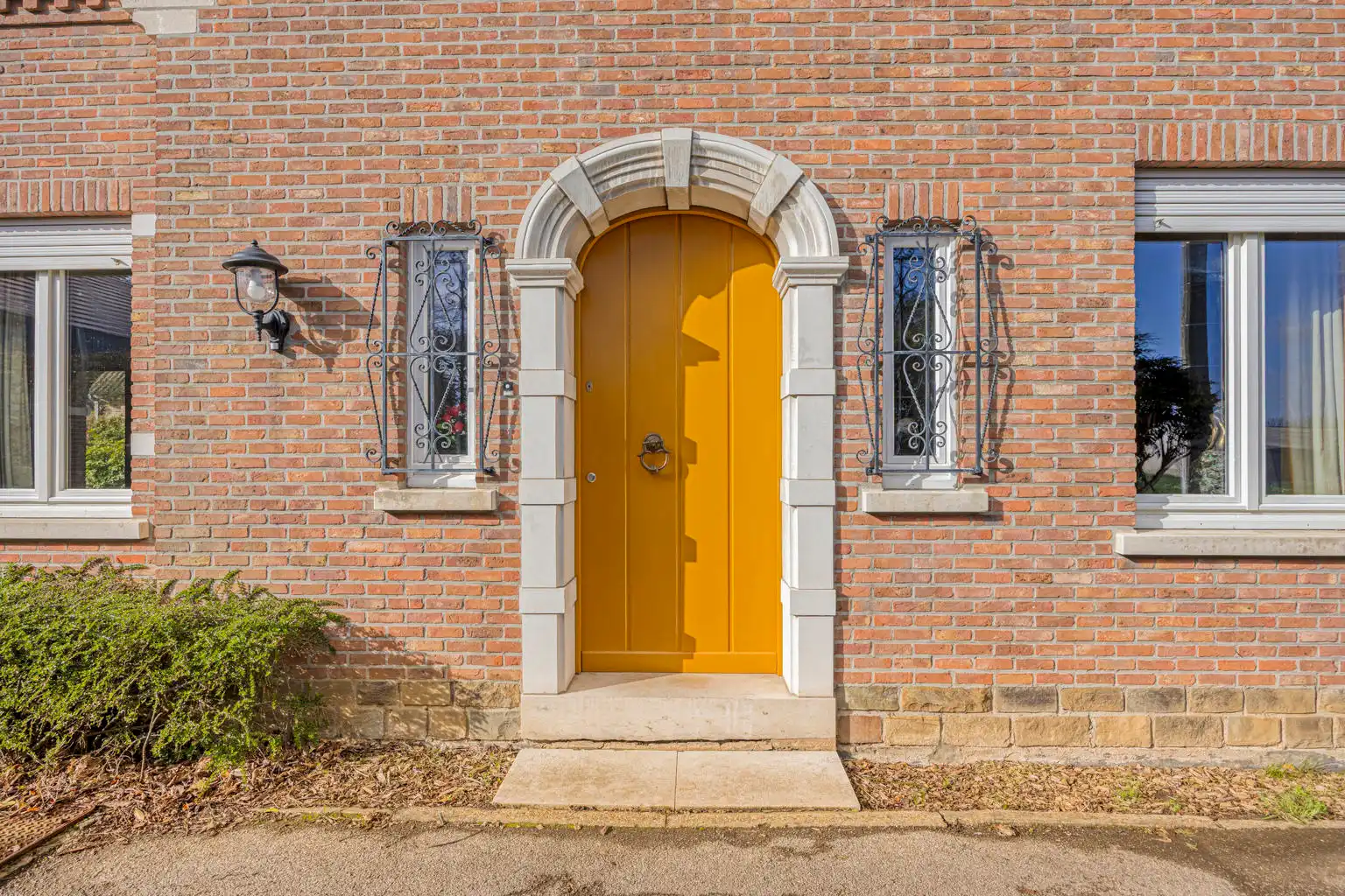 karaktervolle villa met ruime tuin  foto 3