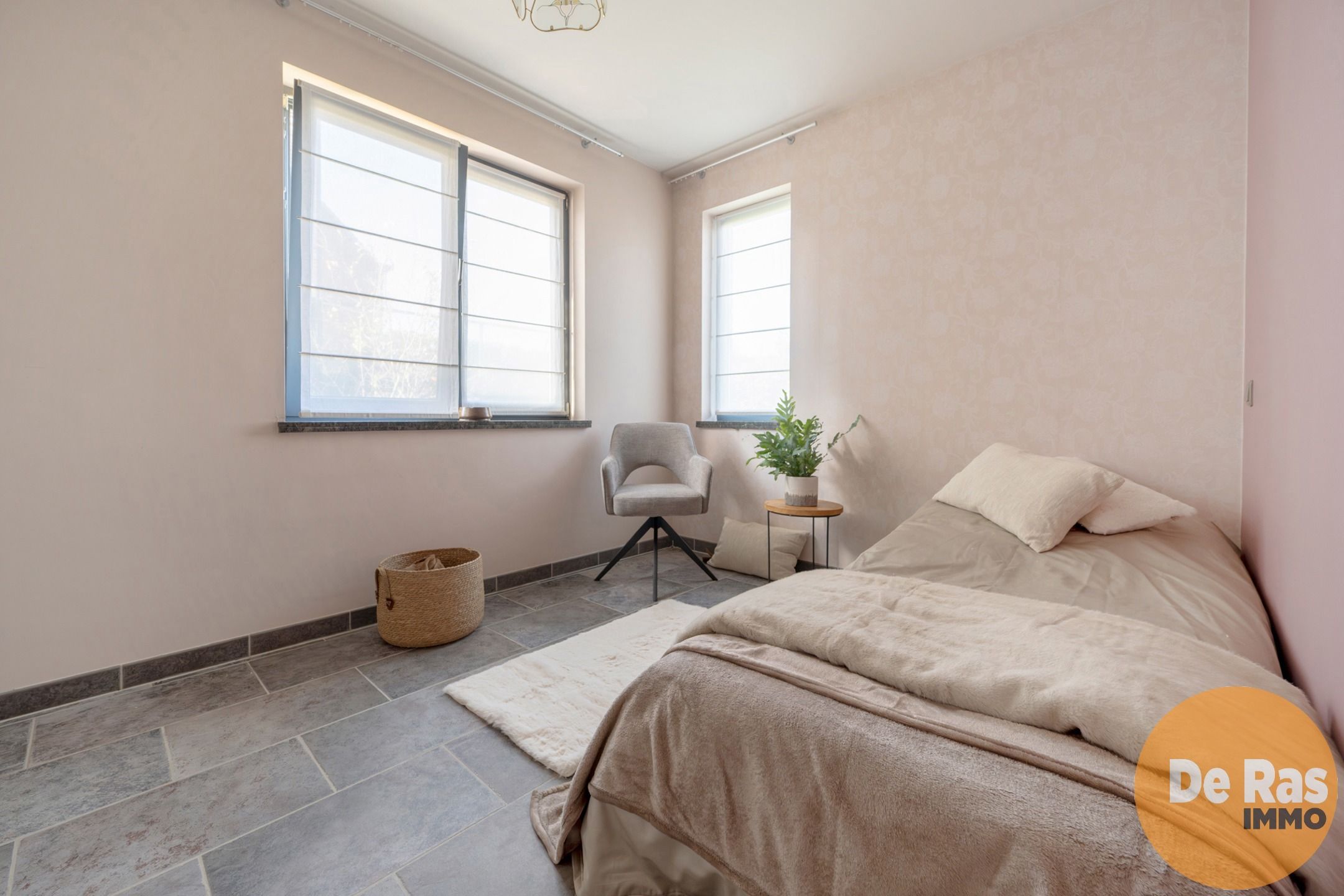 ZWALM -Recente OB met 4slp, 2 garages en tuin met open zicht foto 11