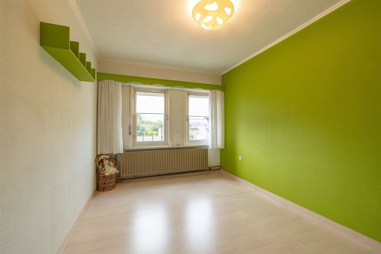 Label c, 4 slpk, mooie tuin, traplift, vernieuwd foto 12