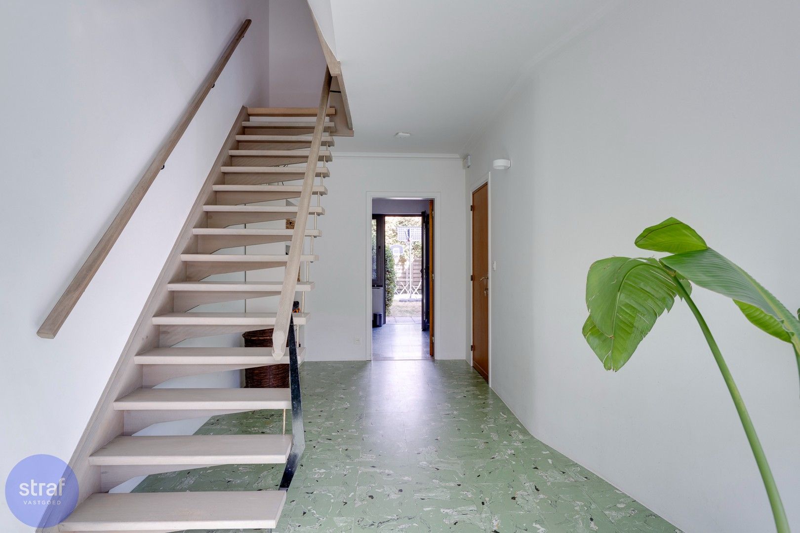 Moderne bel-etage met 3 slaapkamers op toplocatie foto 18