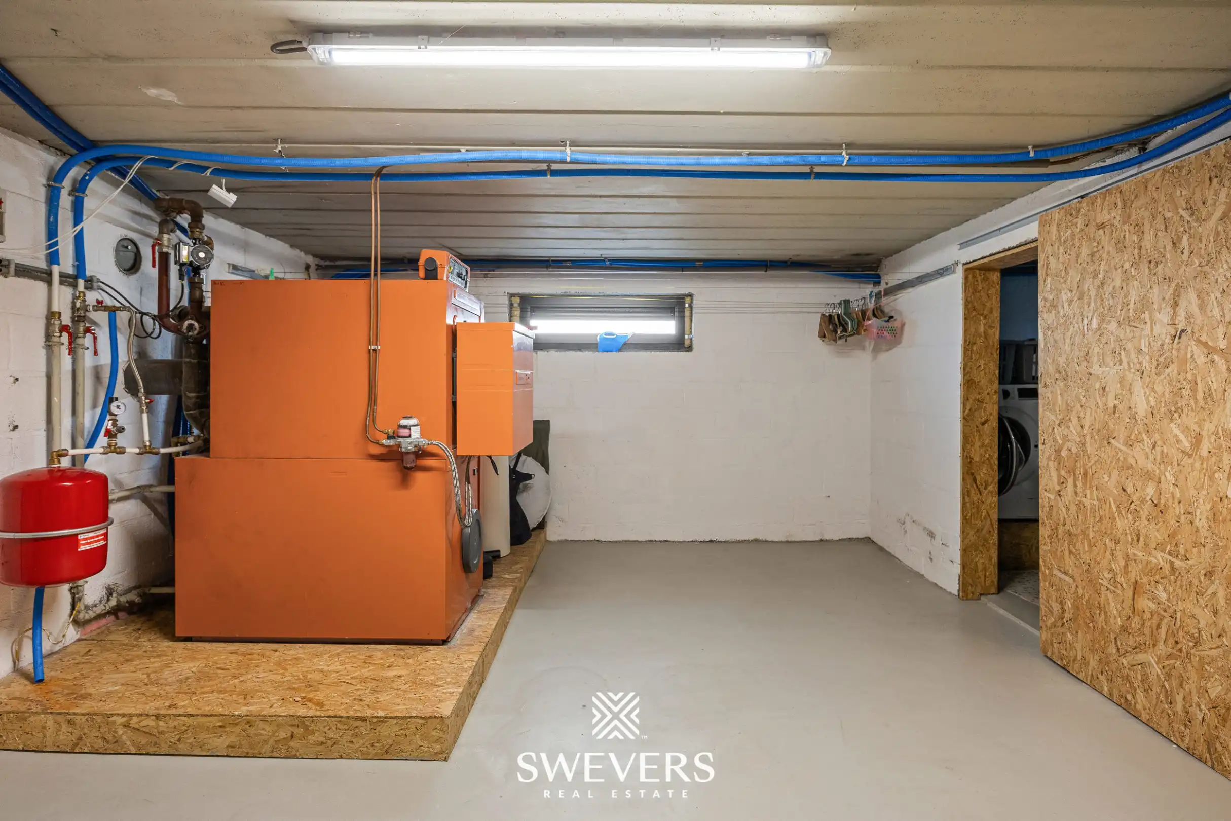 Ruime woning met magazijn in KMO-zone te Tongeren foto 19