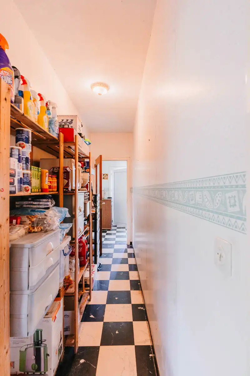 Bungalow op prachtig perceel van 18are in éénrichtingsstraat foto 23