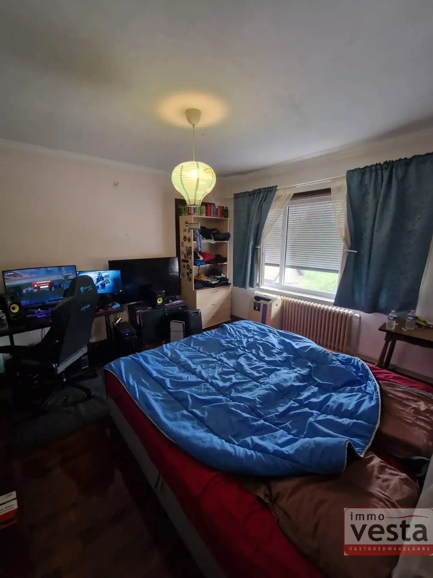 Woning met 2 slaapkamers, garage en tuin foto 12