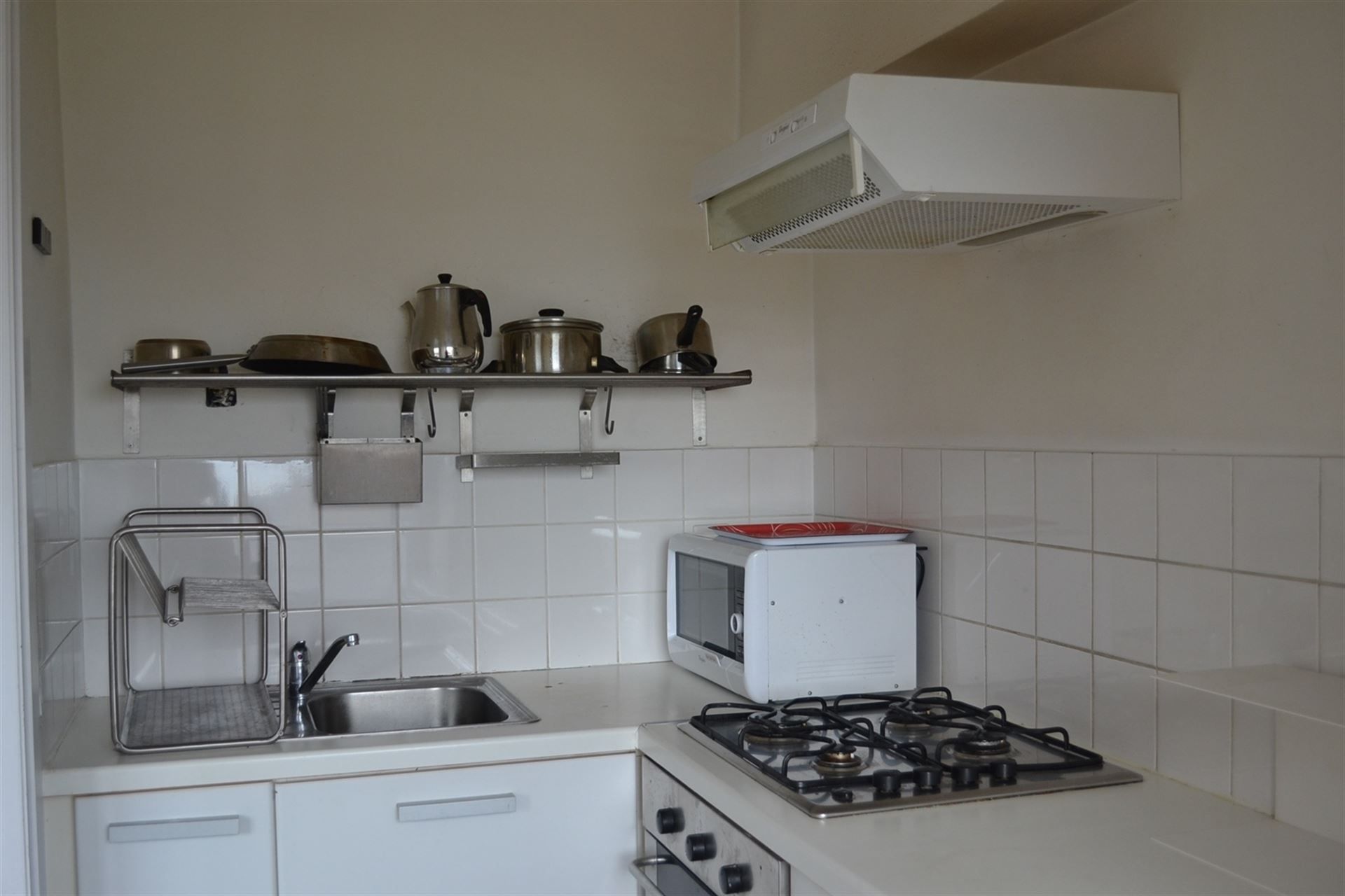 Gemeubelde studio met balkon - EU Wijk foto 7