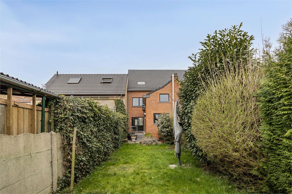 Gezinswoning met 4 slaapkamers en zongeoriënteerde tuin in Tongeren-Borgloon foto 17