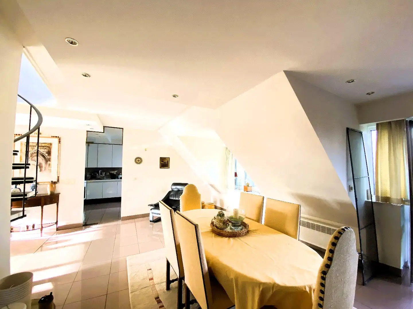 Ruime duplex penthouse met fantastisch zicht op de Golf van Brasschaat! foto 13