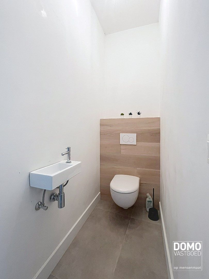 PRACHTIG GERENOVEERDE, LICHTRIJKE WONING MET 3 SLAAPKAMERS, 2 BADKAMERS, EEN ZONNIGE TUIN EN 2 PARKEERPLAATSEN TE GINGELOM (MIELEN-BOVEN-AALST)   foto 16
