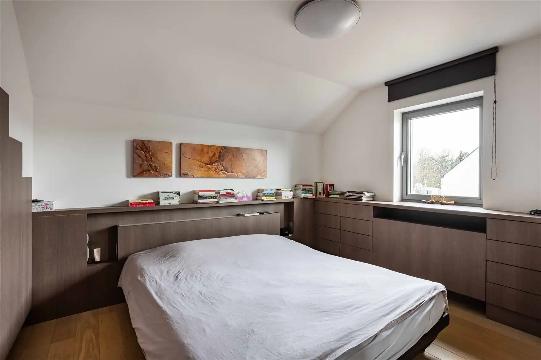 Exclusieve villa met uitzonderlijk open zicht in 'De Bommels'.  foto 22