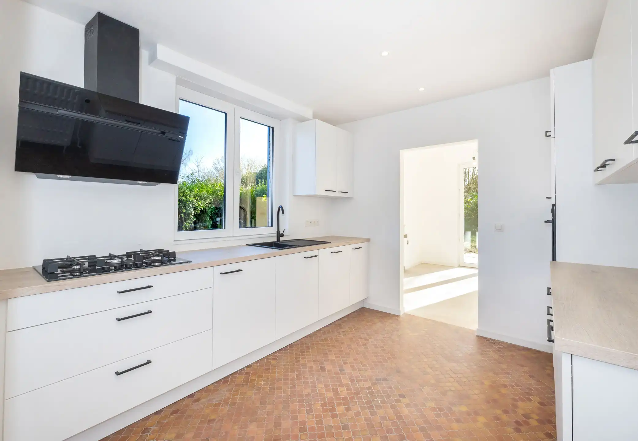 PRACHTIGE GERENOVEERDE VILLA IN WATERLOO foto 8