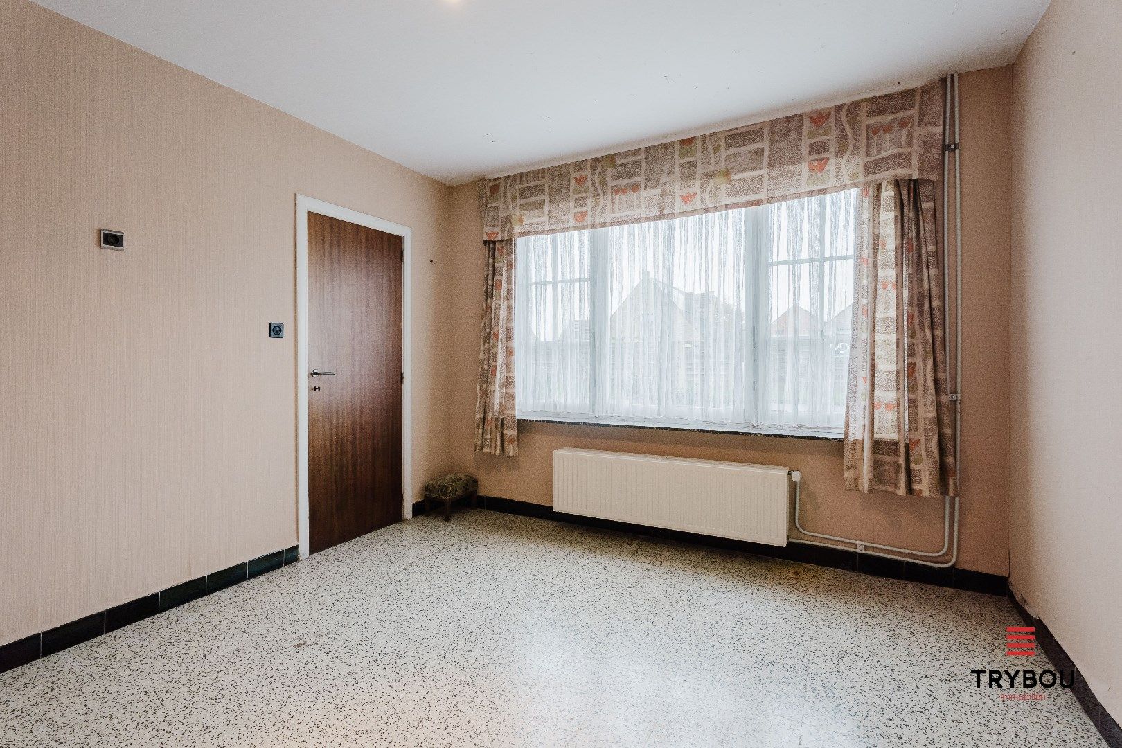 Alleenstaande woning op een ruim perceel van 2270 m² met rustige ligging te Langemark foto 9