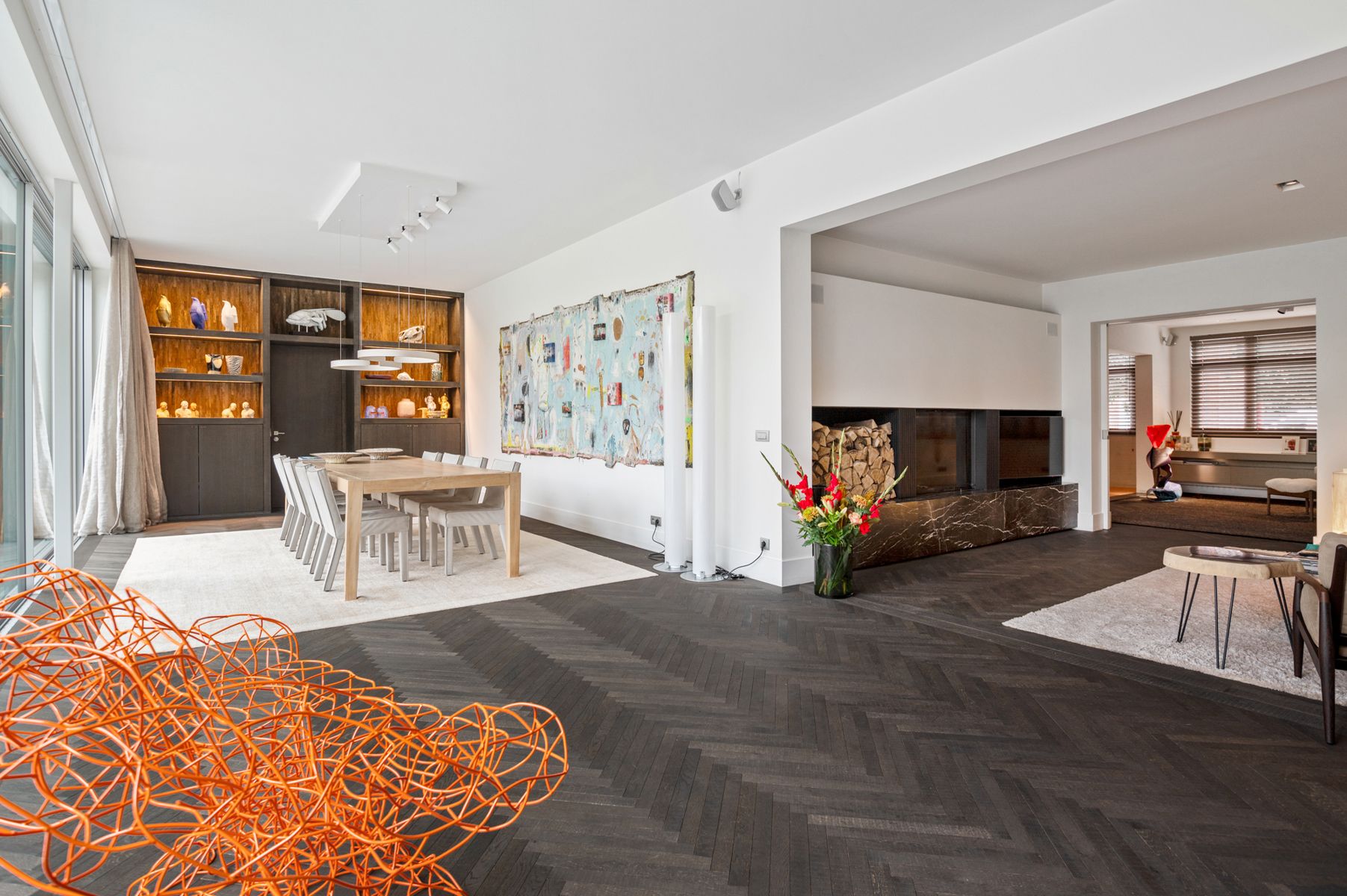 High-end afgewerkte praktijkvilla in het centrum foto 6