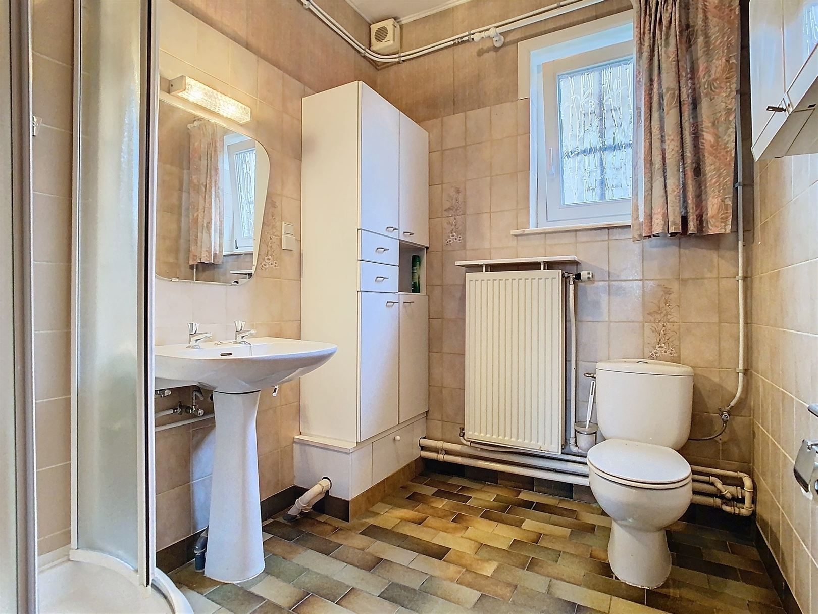 Ruime woning, 3 slpks (+ inrichtb. zolder), tuin, 8a 35ca foto 22