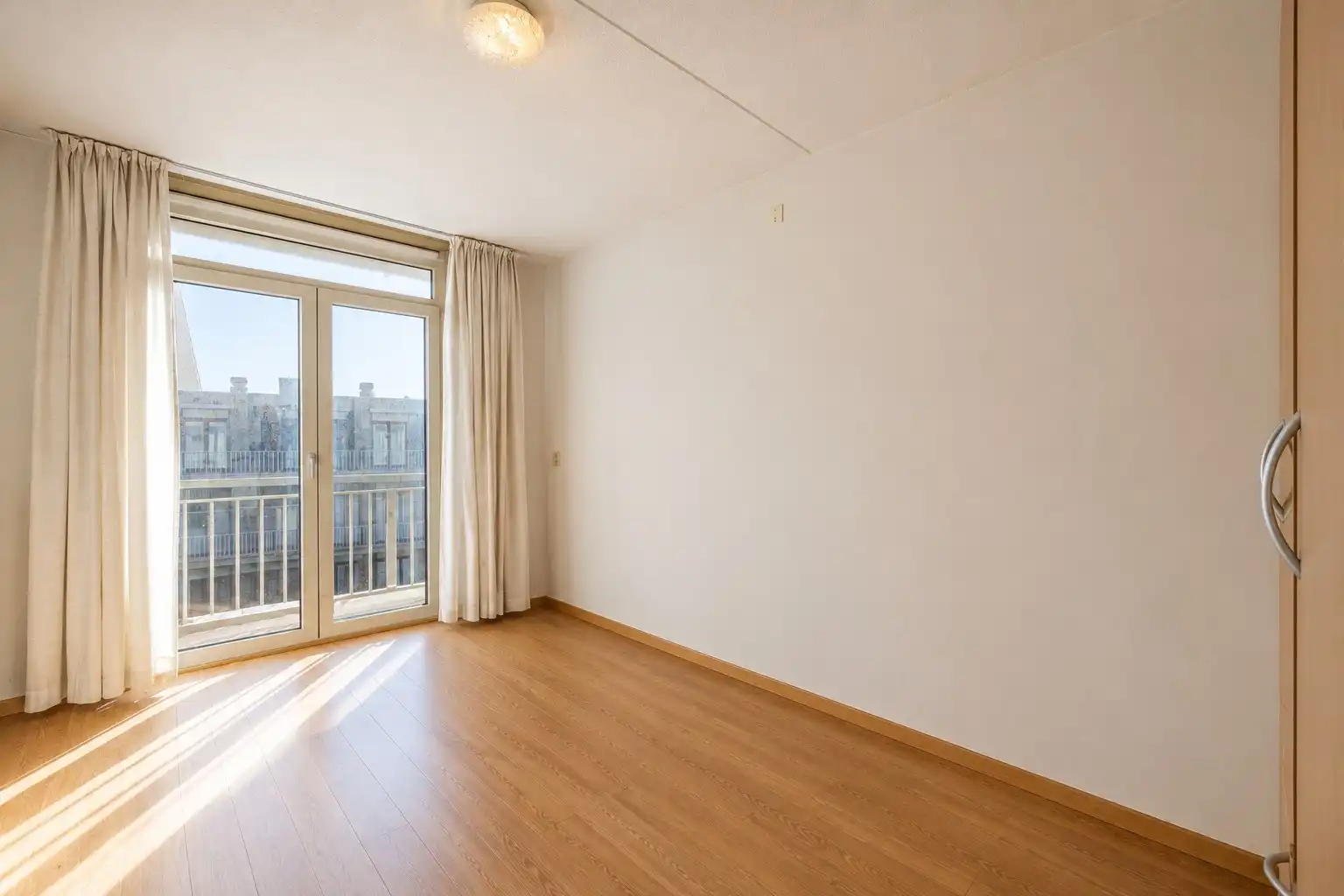 Appartement met frontaal zeezicht. foto 7
