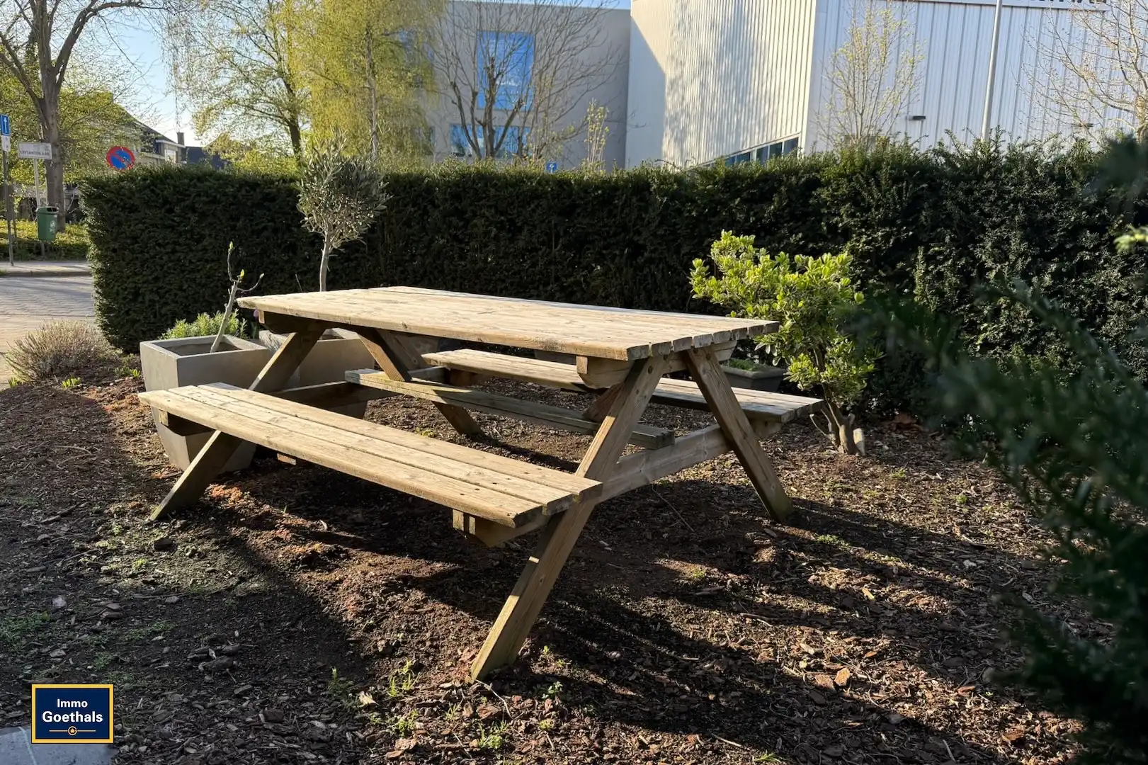 Centraal gelegen appartement met 2 kamers en 1 garage. foto 19