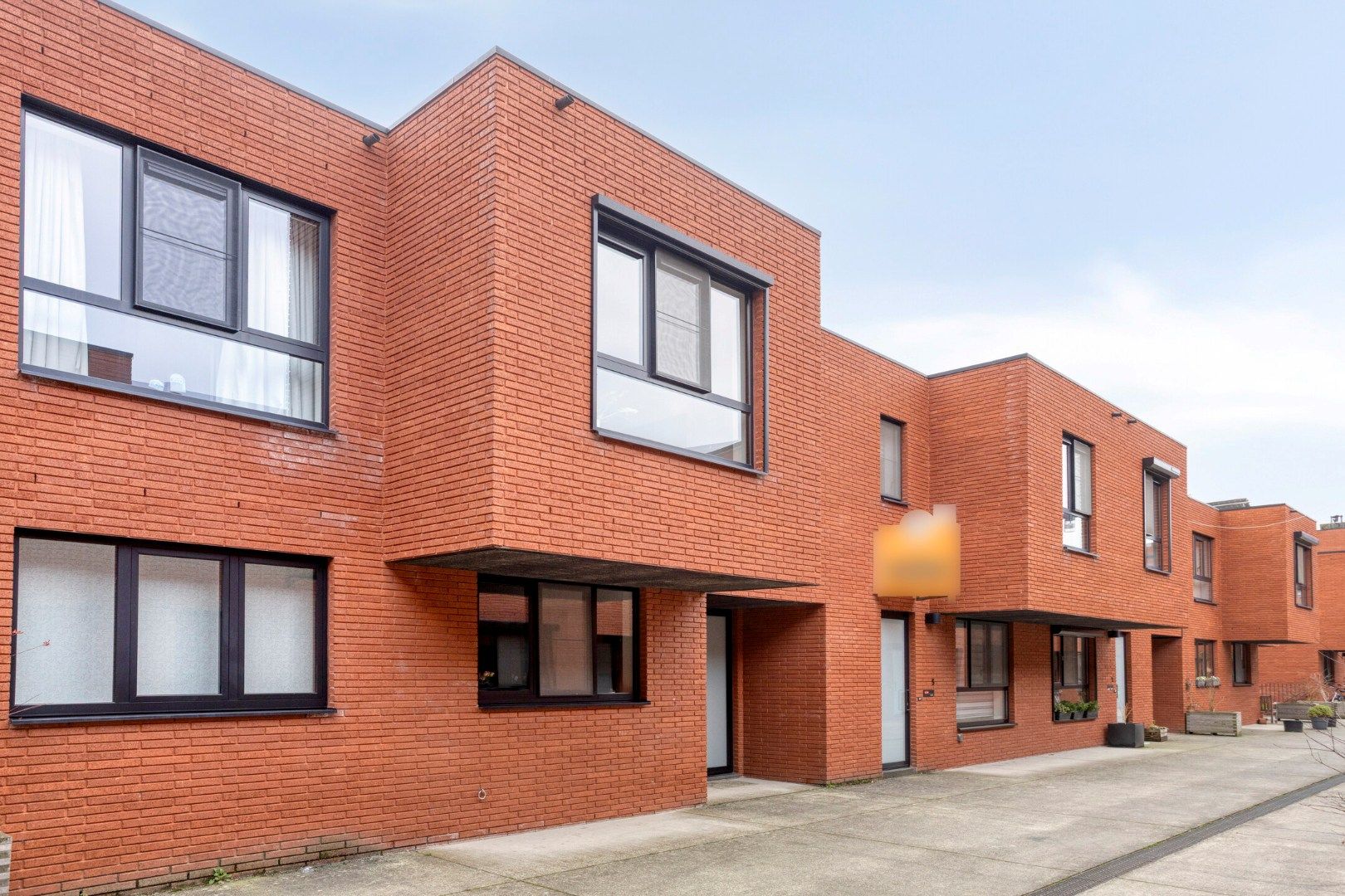 Woning met 3 slaapkamers, garage, tuin en terras in Kessel-Lo – EPC 118 kWh/m² - bewoonbare opp. 135 m² foto 2