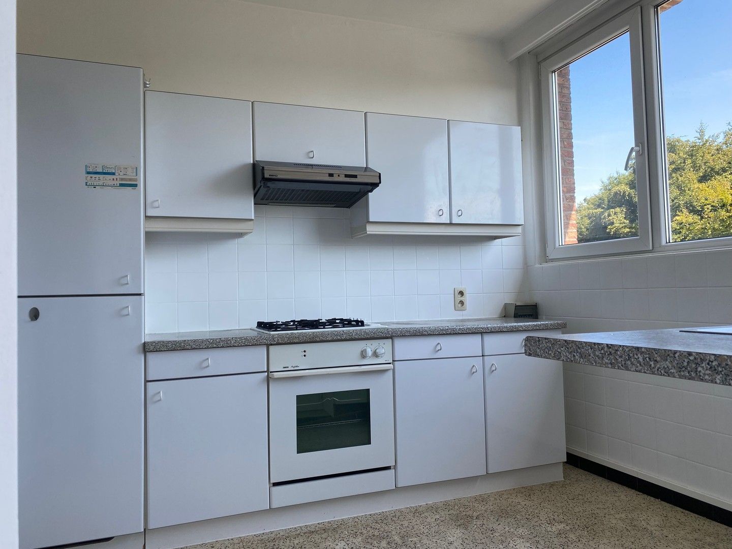 Lichtrijk appartement aan het park van Brasschaat (geen lift aanwezig). foto 2