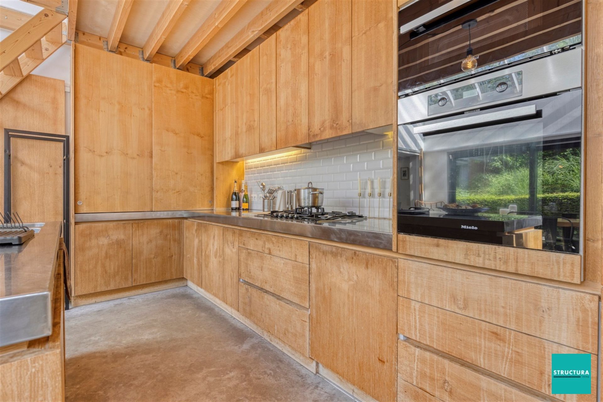 Riante, enorm karaktervolle woning met tuin op TOP-ligging! foto 9