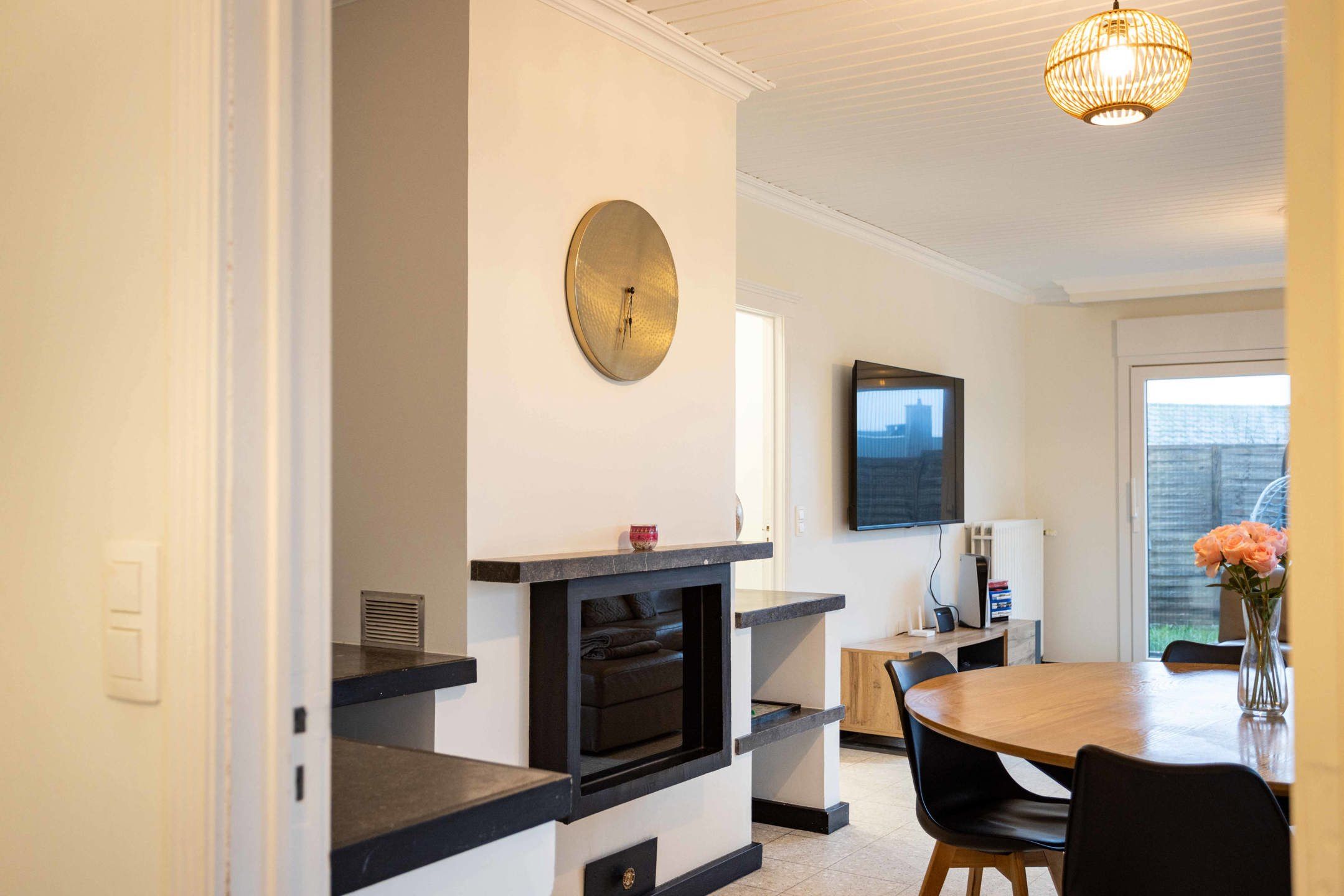 Alleenstaande villa met garage residentiële wijk te Ronse foto 5