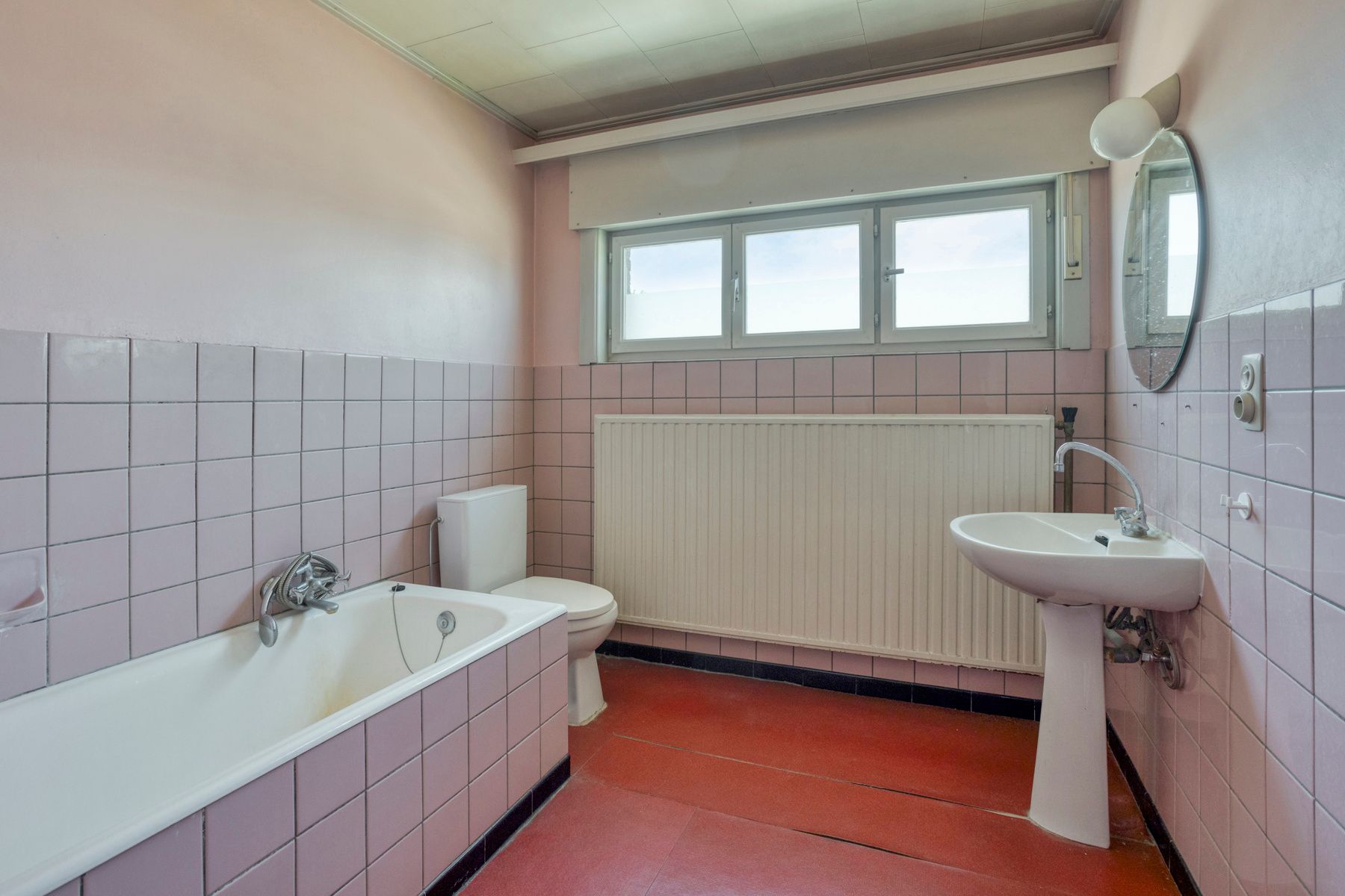 Te renoveren open bebouwing met zuidgerichte tuin foto 14