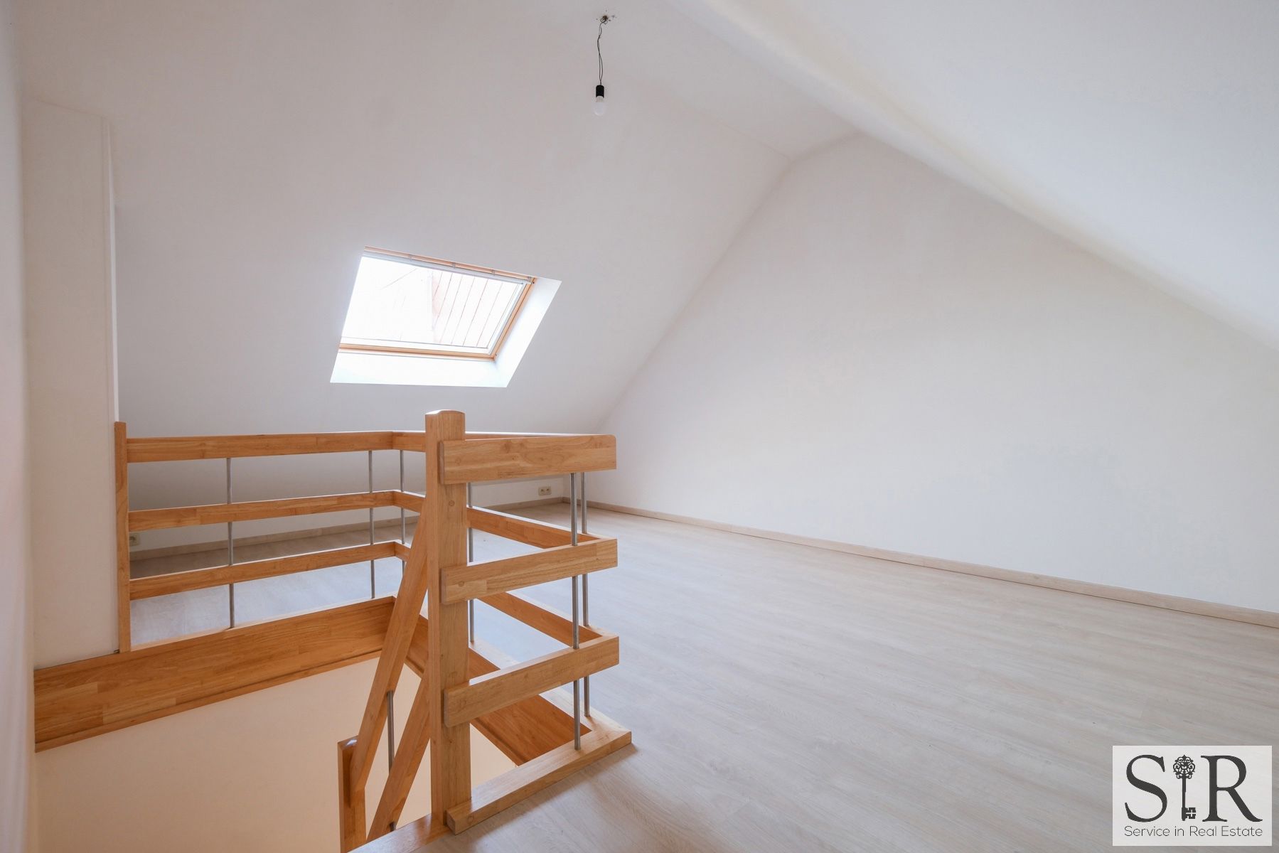 Huis te koop foto {{pictureIndex}}