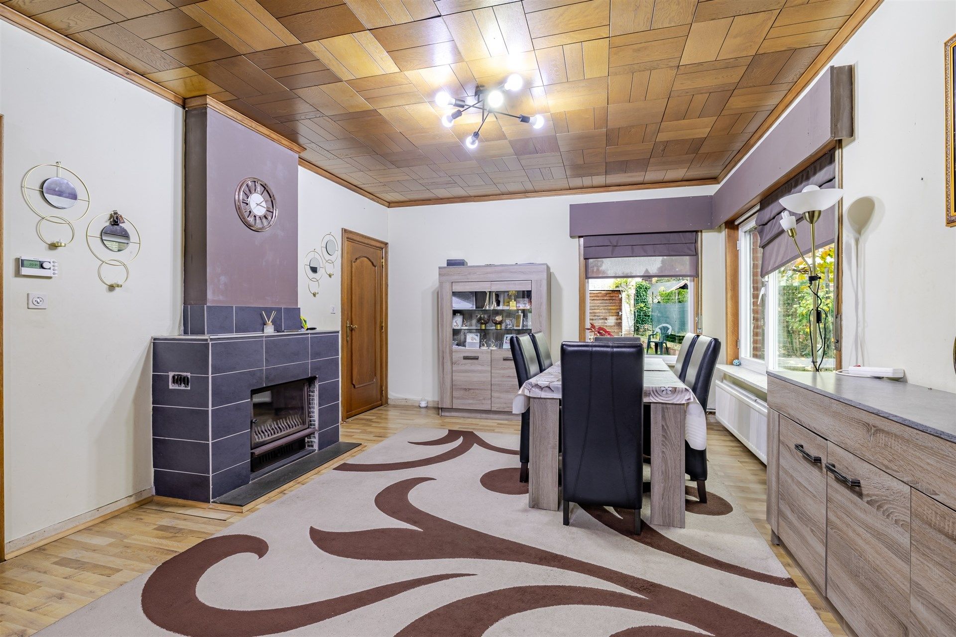 Ruime woning met 3 slks, grote tuin en garage foto 4