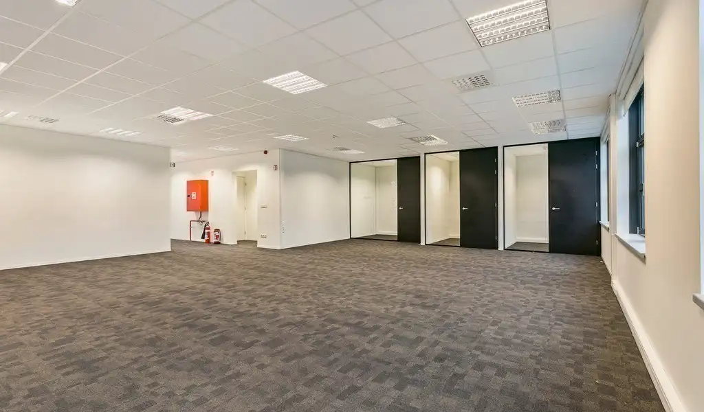 Kantoorgebouw te huur in E19 Business Park te Mechelen foto 13