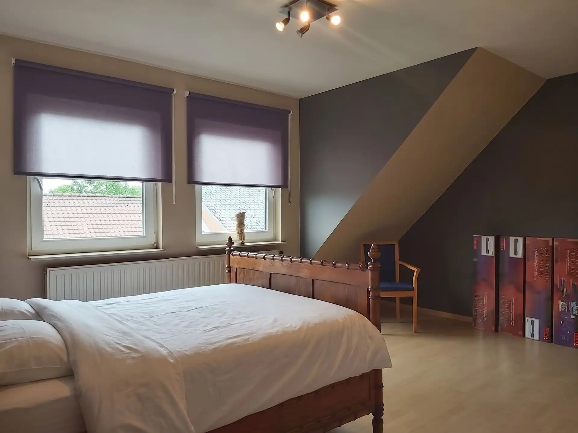 Wonen én werken op een toplocatie – praktijkruimte met ruime duplexwoning met 4 slaapkamers op een perceel van 4a23ca! foto 7