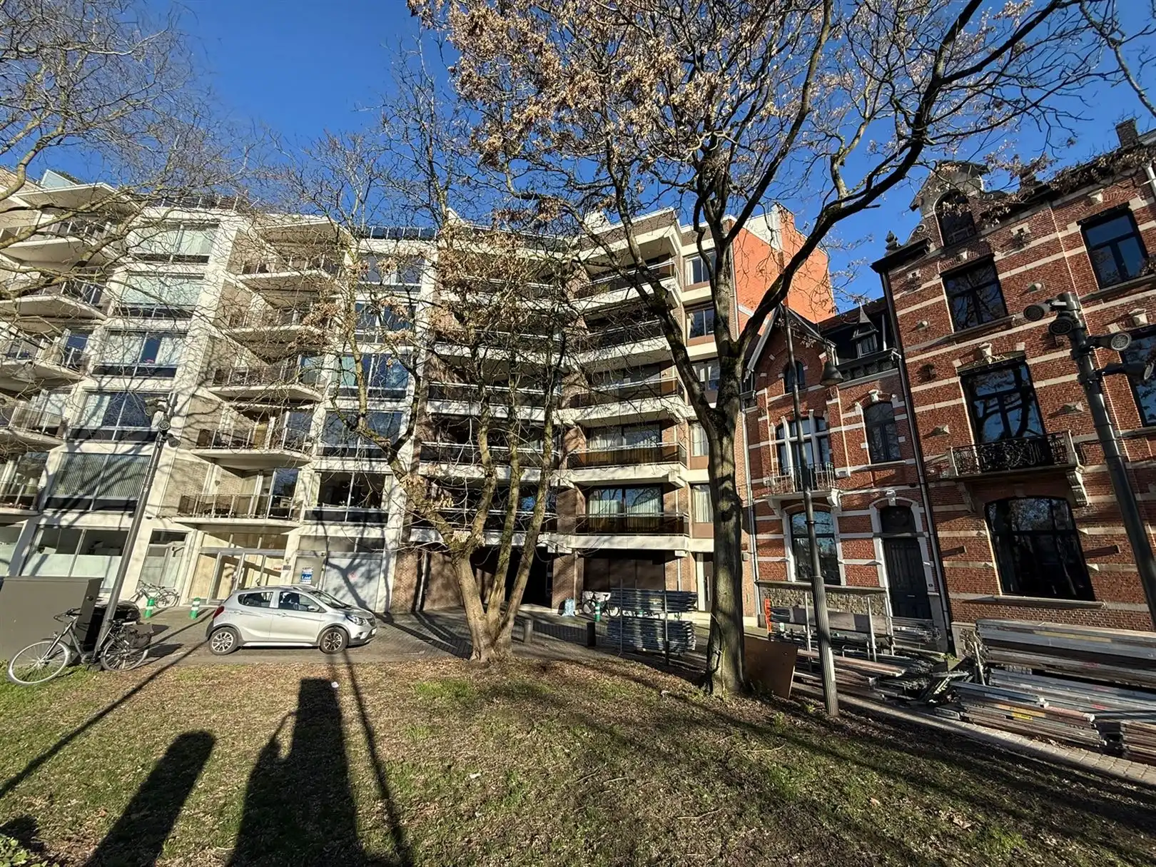 Garagebox aan de 'Kleine Ring' foto 2