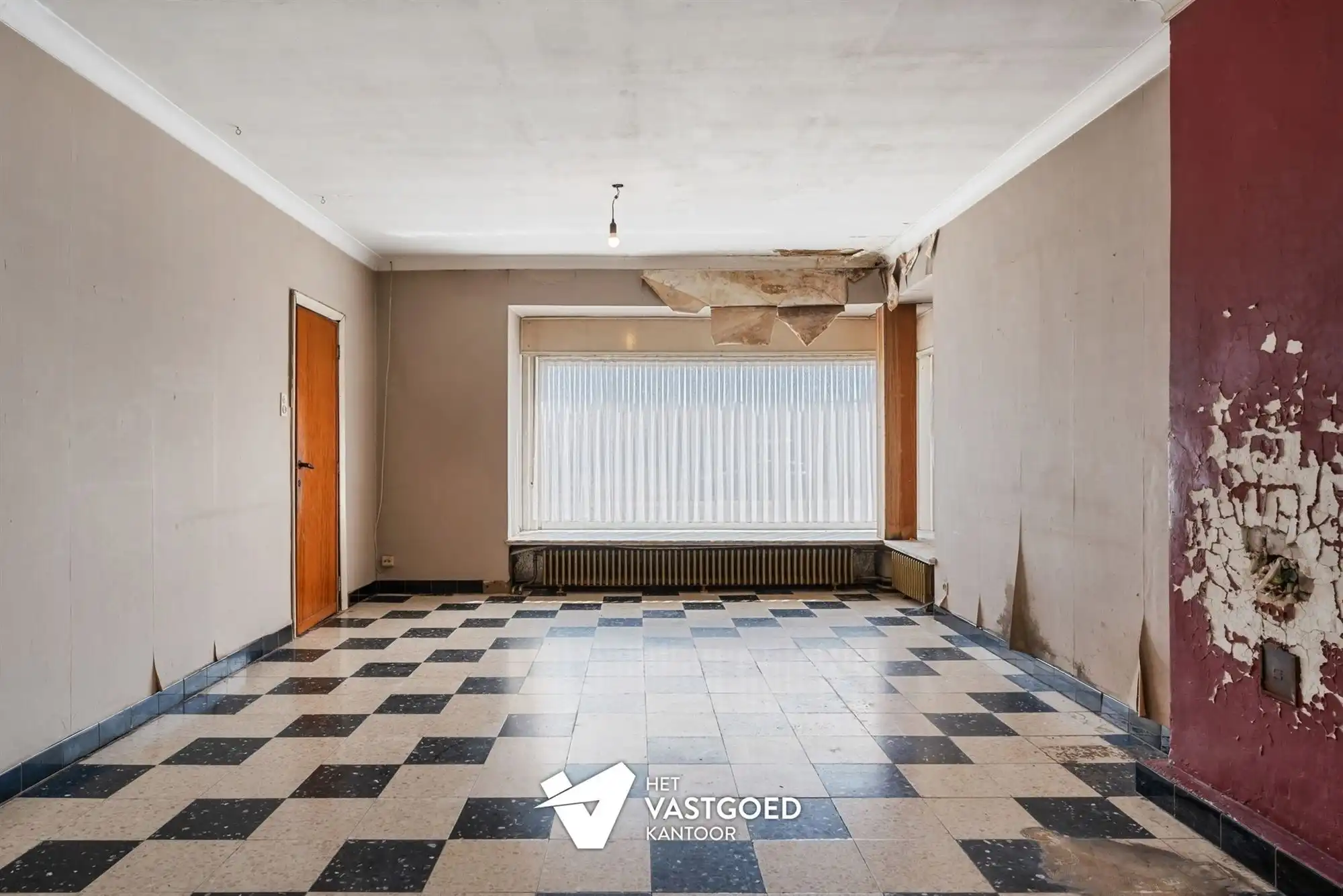 RUIME WONING MET ENORM POTENTIEEL OP IDEALE LIGGING foto 5