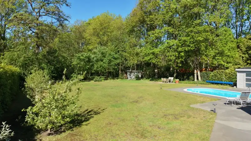 Villa van 330m² op 22 are met openluchtzwembad foto 3
