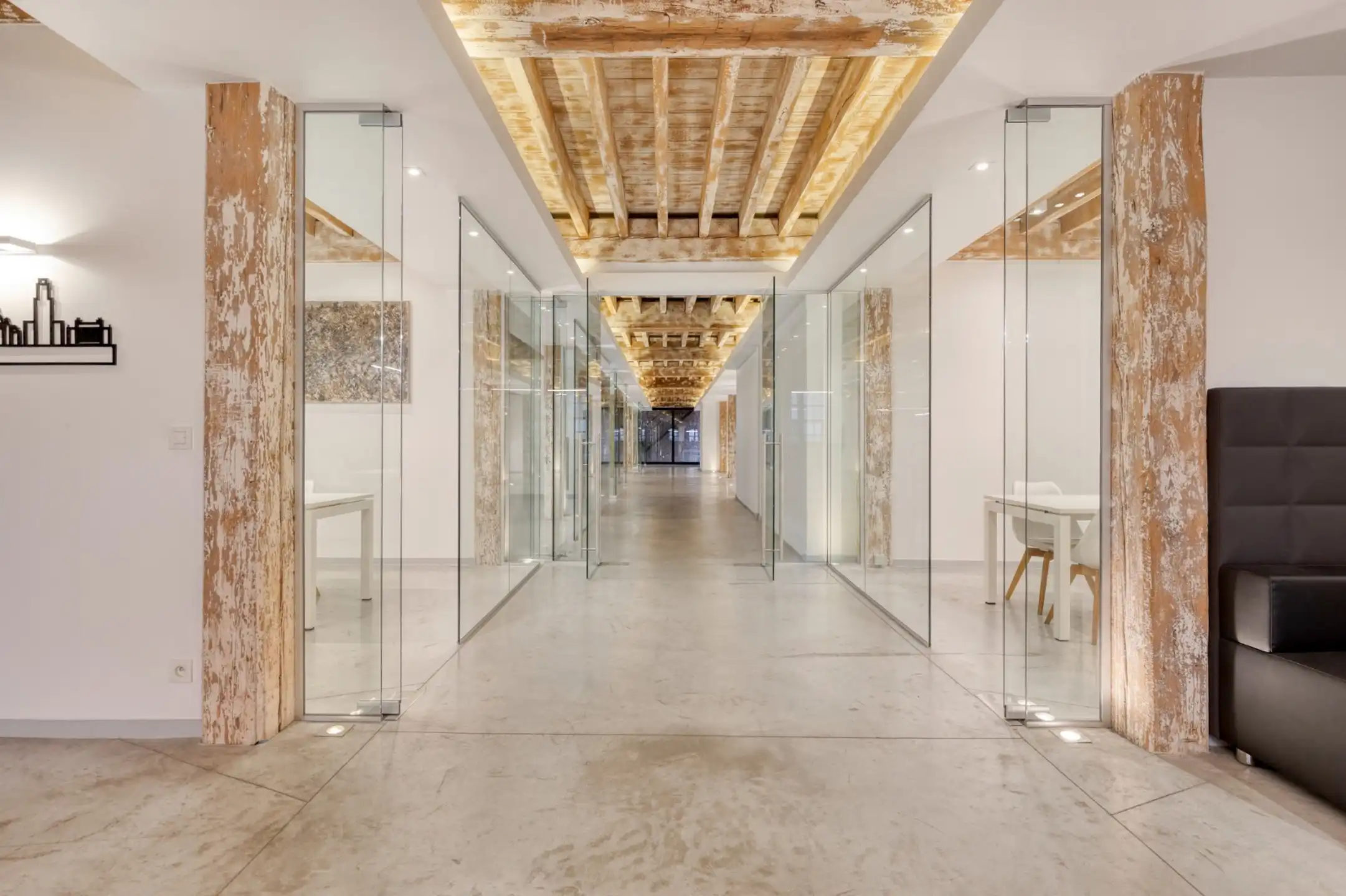 Kantoor te koop Hessenplein 21 - 2000 Antwerpen