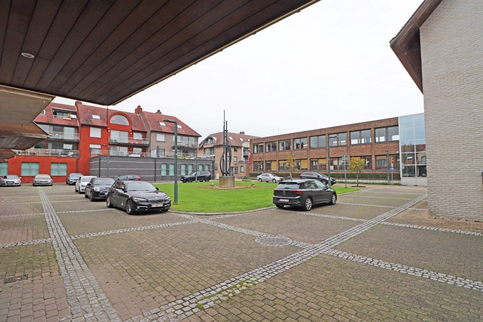 Instapklare handelsruimte met parkeergelegenheid foto 6