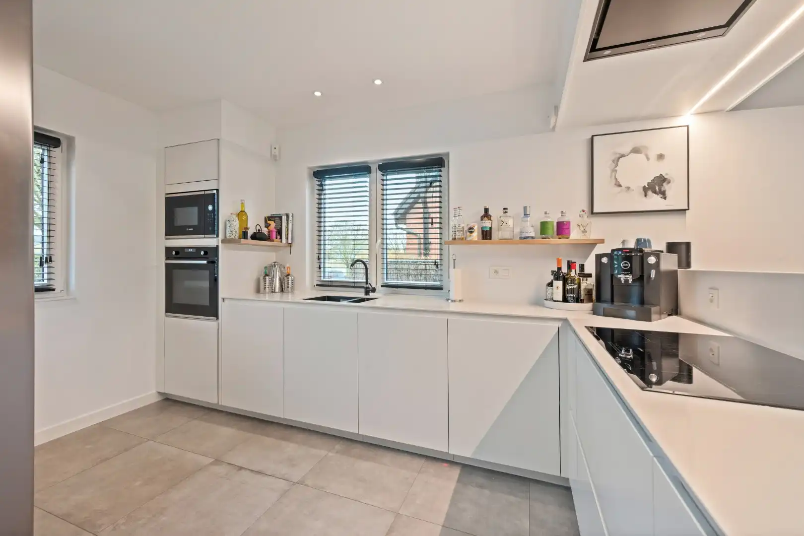 ENERGIEZUINIGE HALFOPEN BEBOUWING MET EPC A, 3-4 SLPKS, GARAGE, OPRIT EN TUIN IN RUSTIGE WIJK foto 5