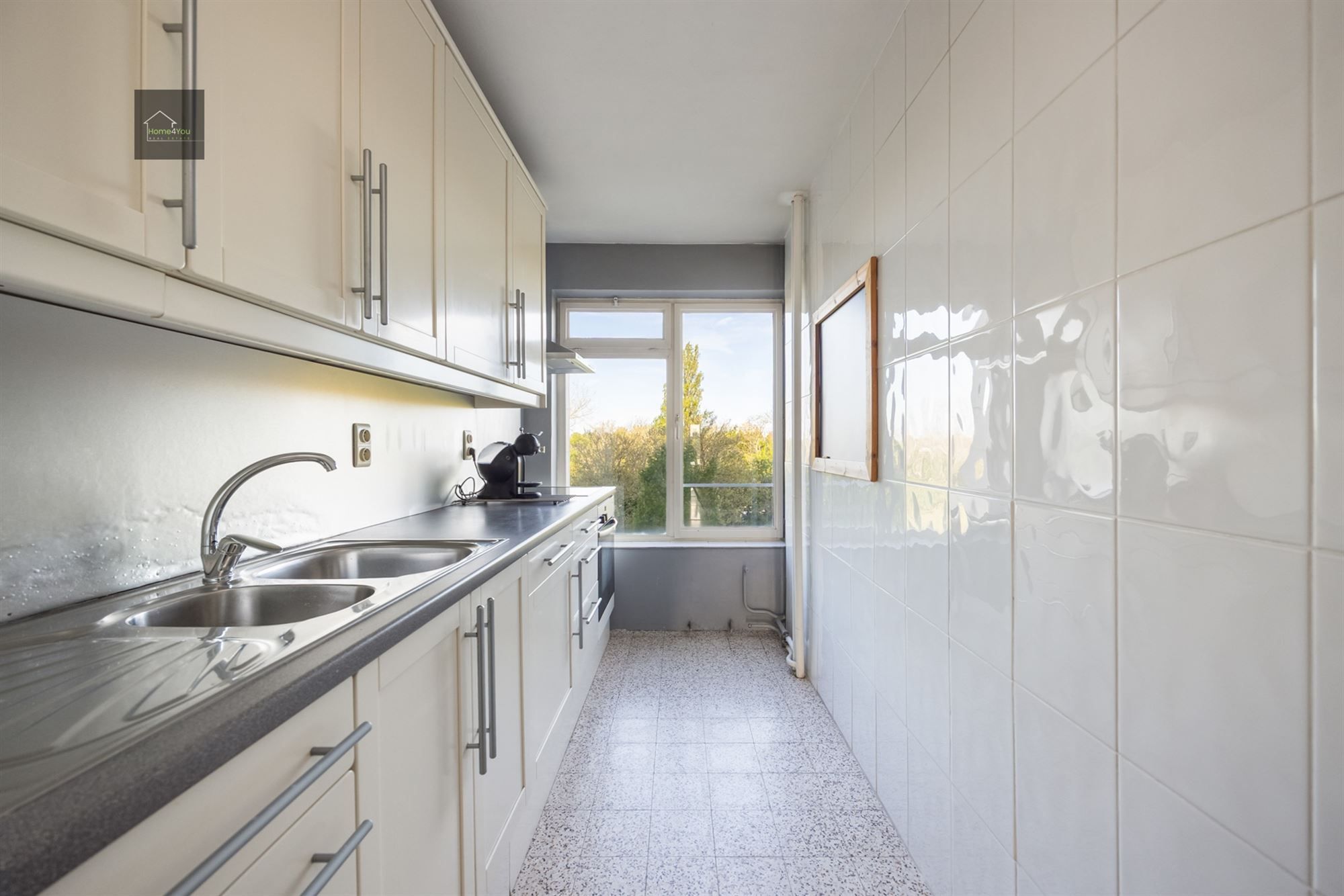 Lichtrijk appartement met 2 slaapkamers, autostaanplaats én groen uitzicht foto 11