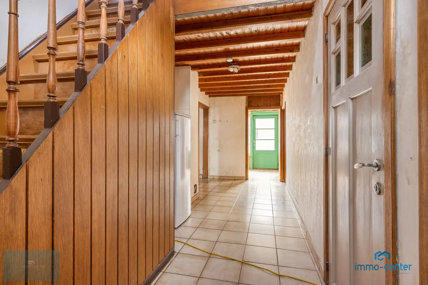 Landelijke charme en ruimte om te renoveren op 990 m² foto 2