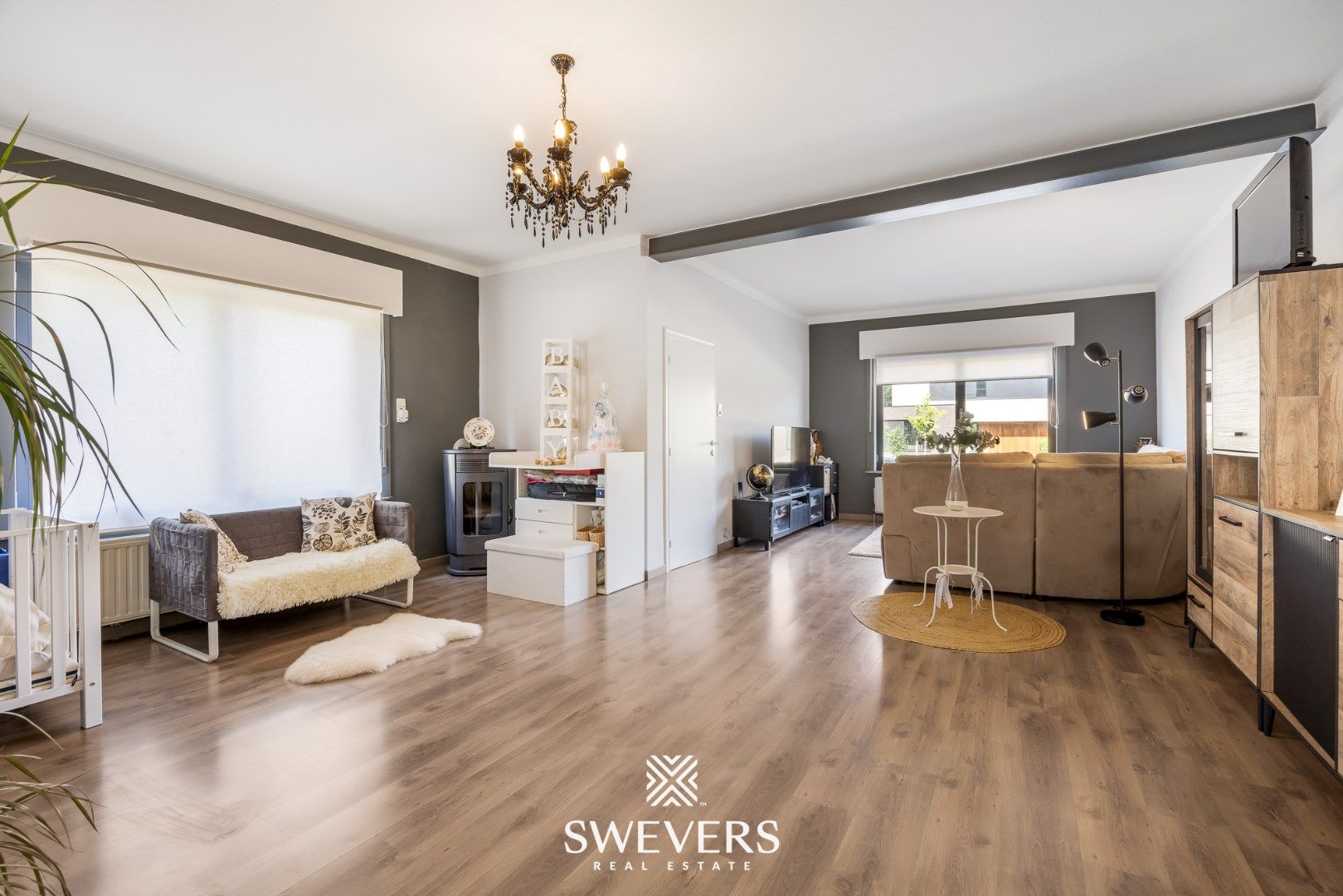 Instapklare halfopen woning met paardenaccommodatie op 73a in Sint-Truiden foto 8