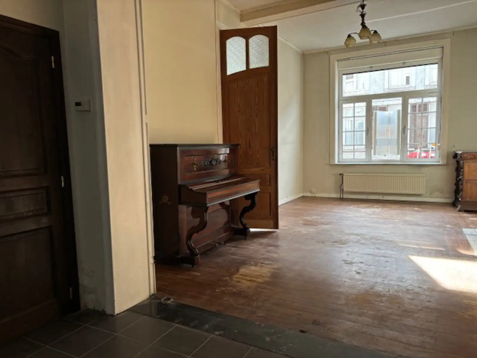 Herenwoning met inrijpoort te Tienen foto 17