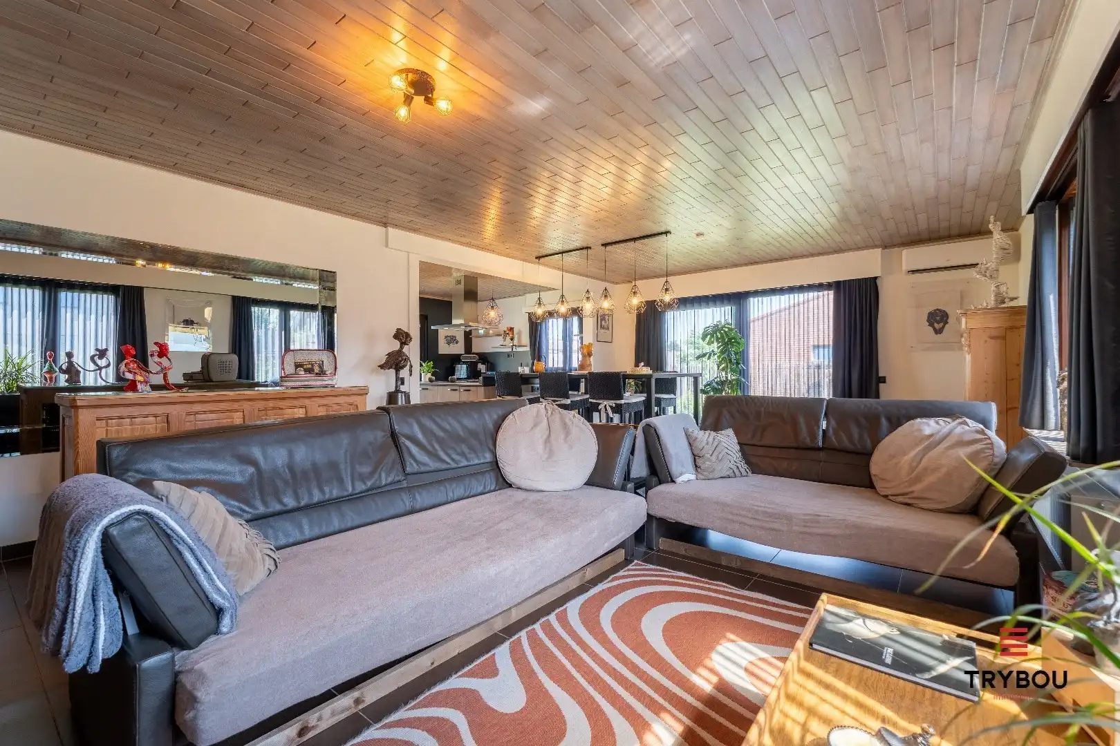 Gerenoveerde landelijke woning op een perceel van 1396m² met prachtige verzichten! foto 6