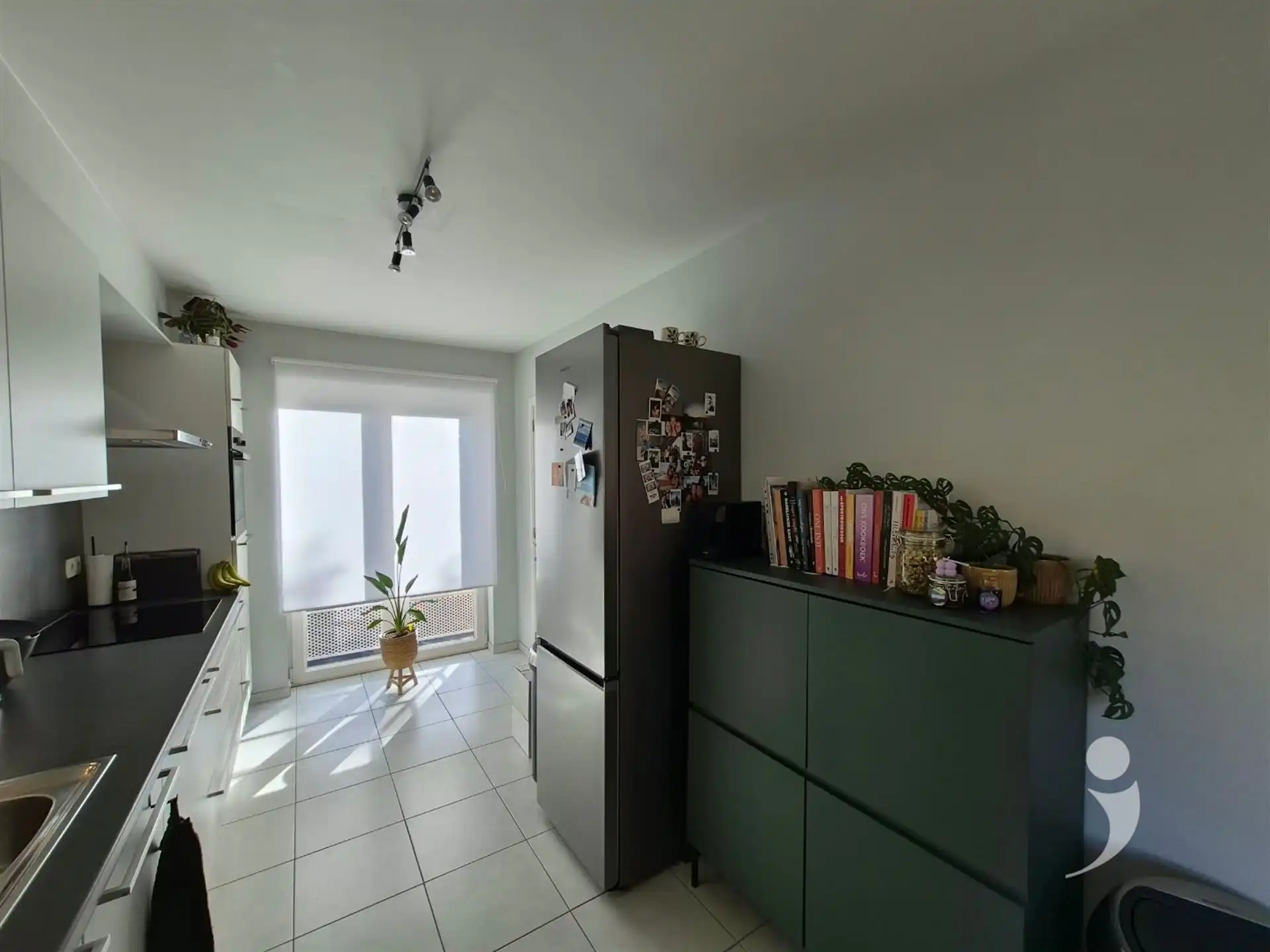 Ruime duplex foto 8