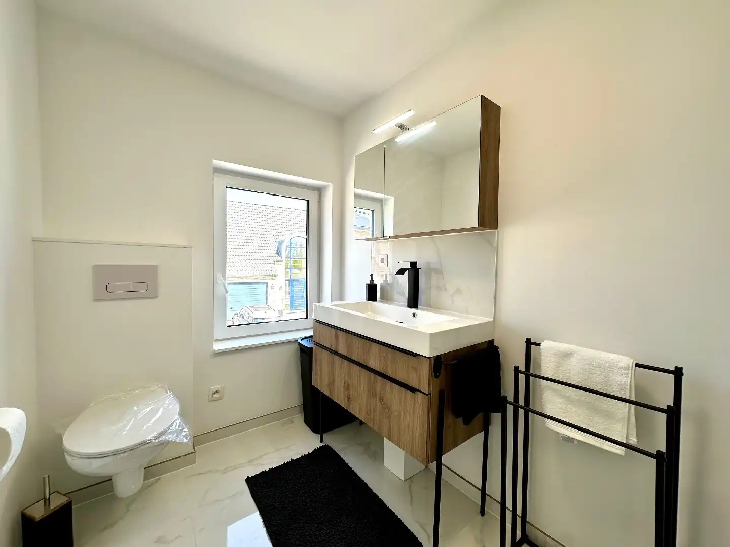 Prachtig gerenoveerde woning met 3 slaapkamers te Heers foto 16
