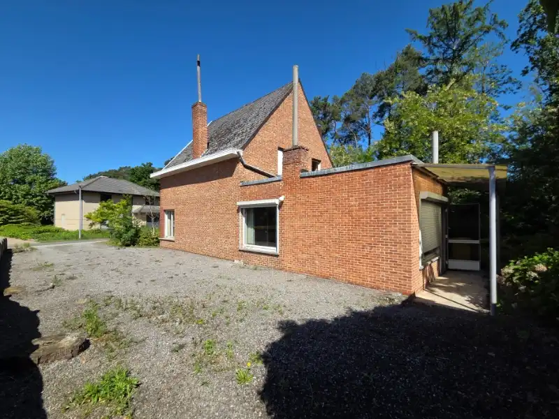 Woning van 155m² in open bebouwing op 10 are 30ca foto 21