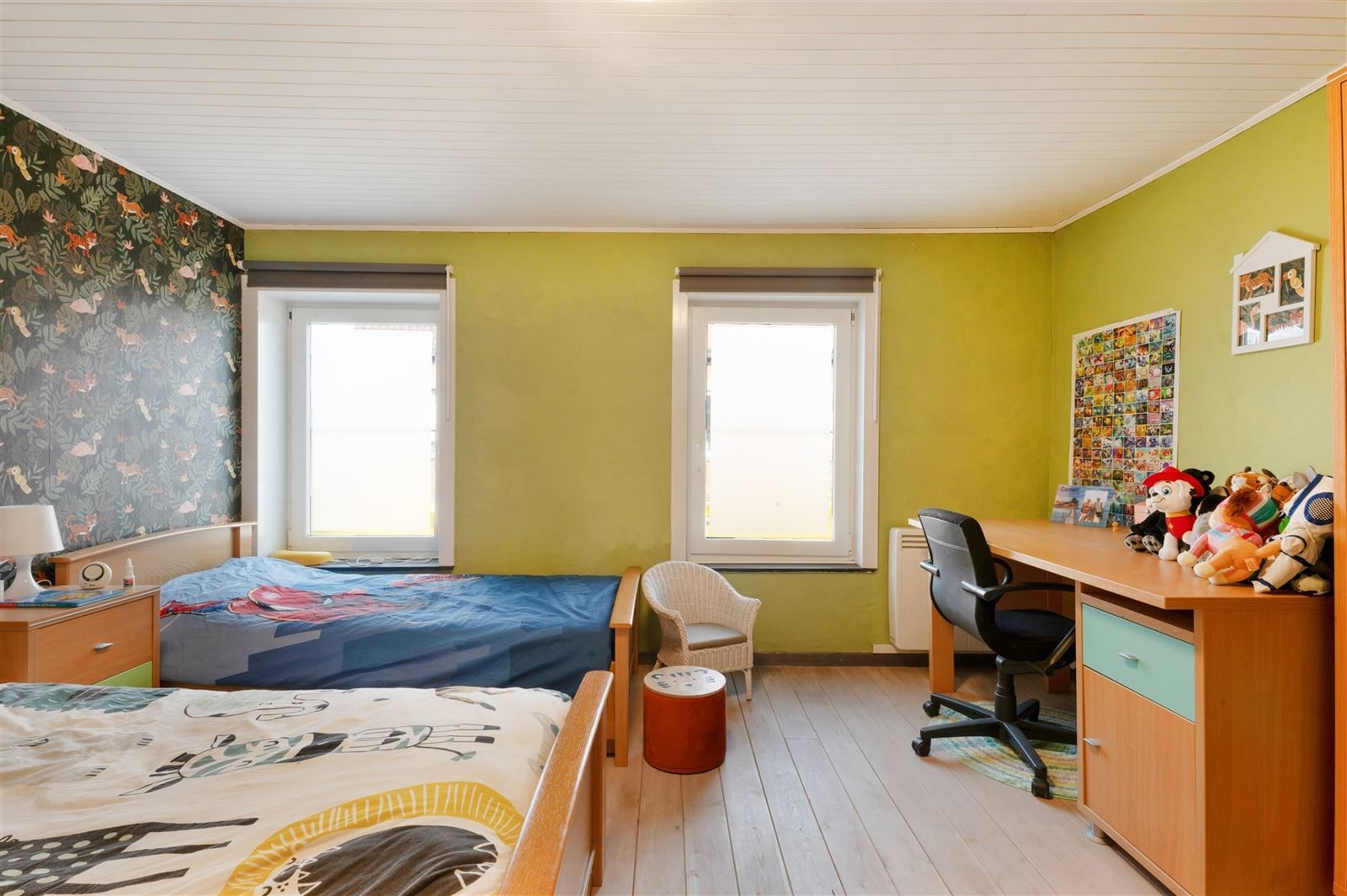 Gezellige gezinswonig met grote tuin op 27are20 foto 17