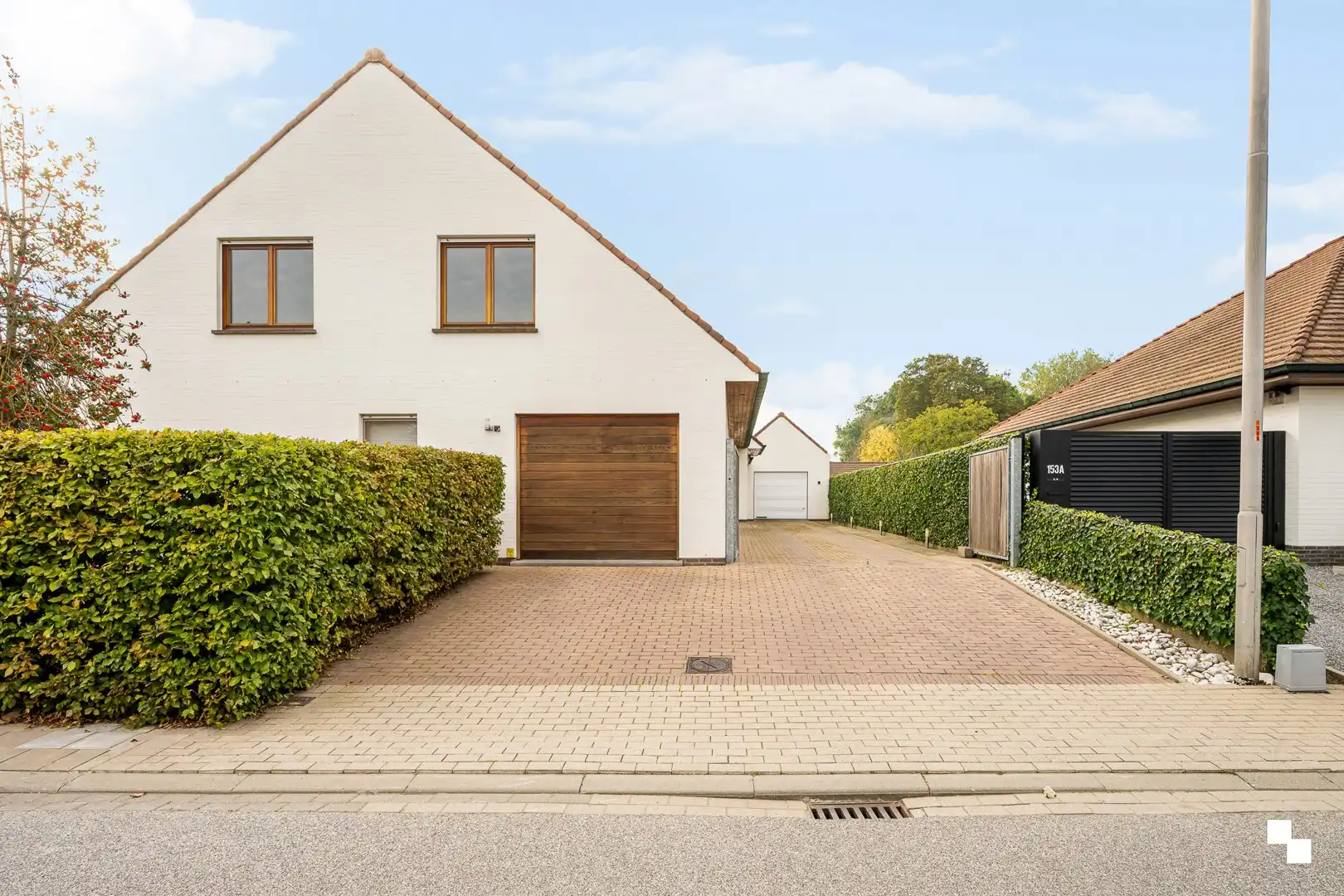 Ruimte, comfort en een toplocatie: hier woon je écht royaal te Ingelmunster! foto {{pictureIndex}}
