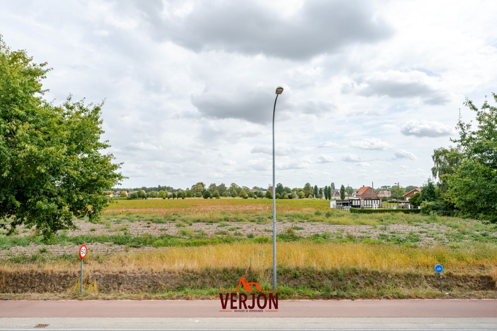 Alleenstaande woning met 440 m² opslagruimte in Kachtem! foto 23