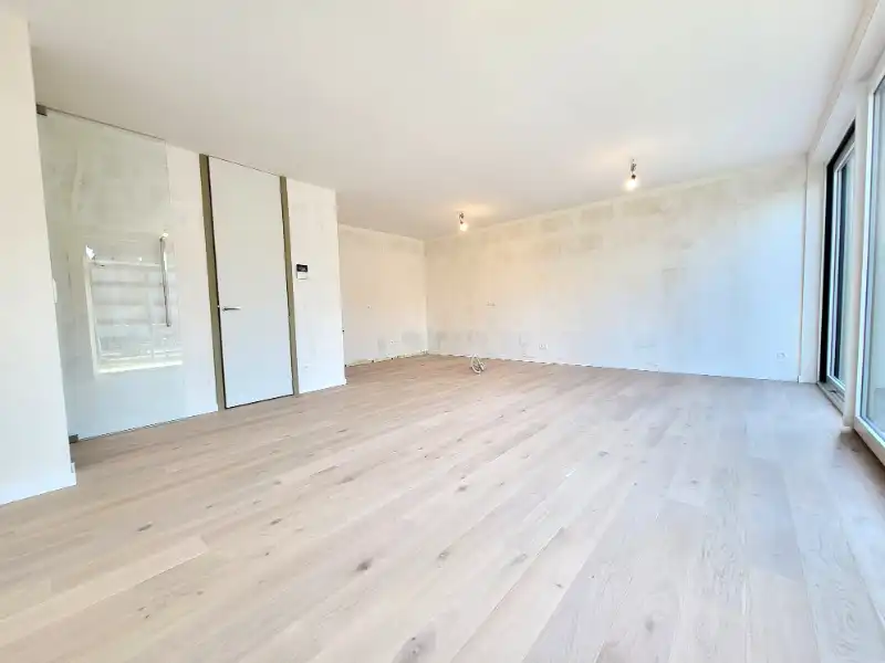 Ruim 1-slaapkamer appartement foto 2