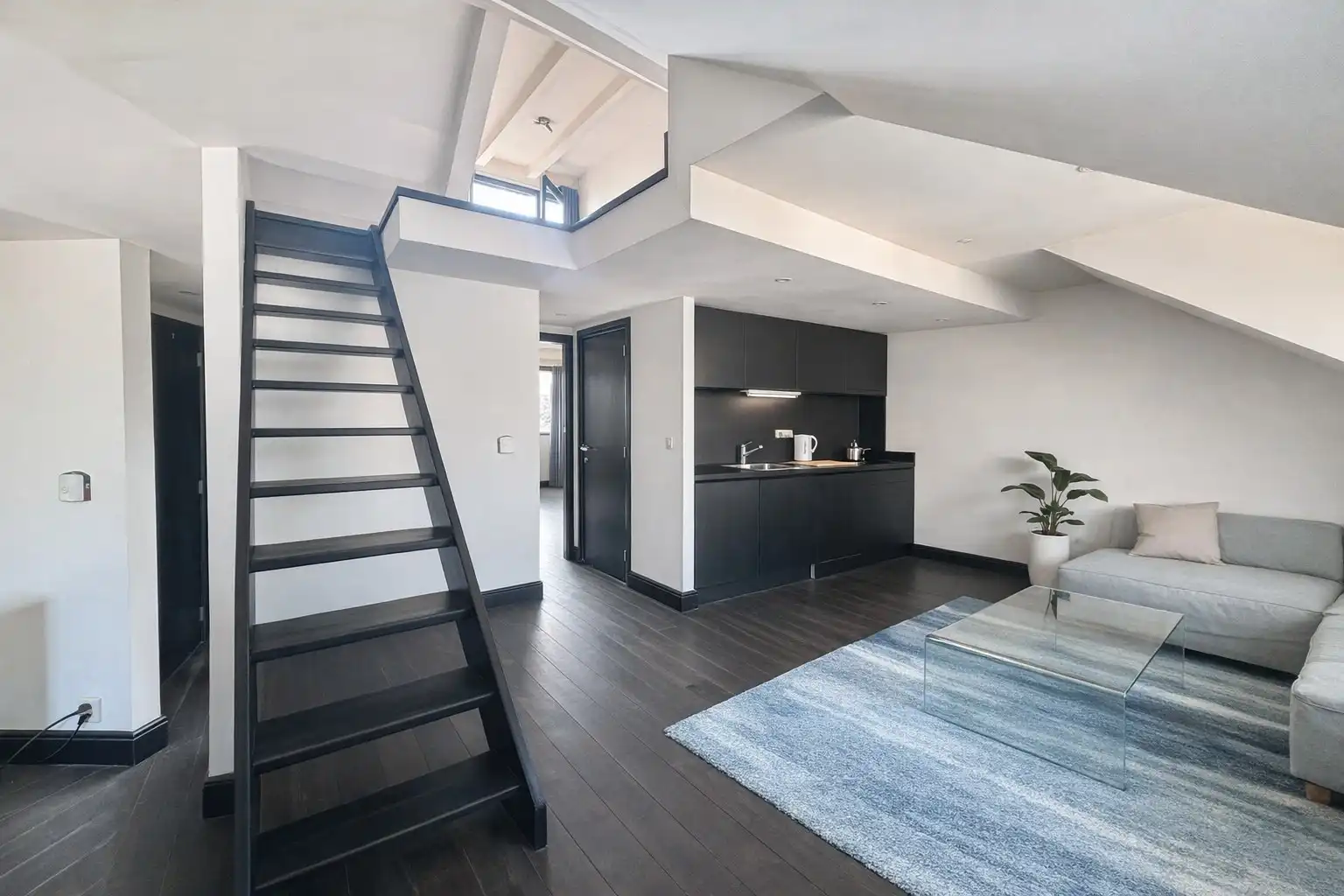 Huis te huur Plantin en Moretuslei 112 -/301 - 2018 Antwerpen