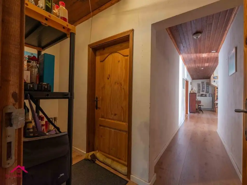 Vrijstaande woning op ruim perceel foto 20