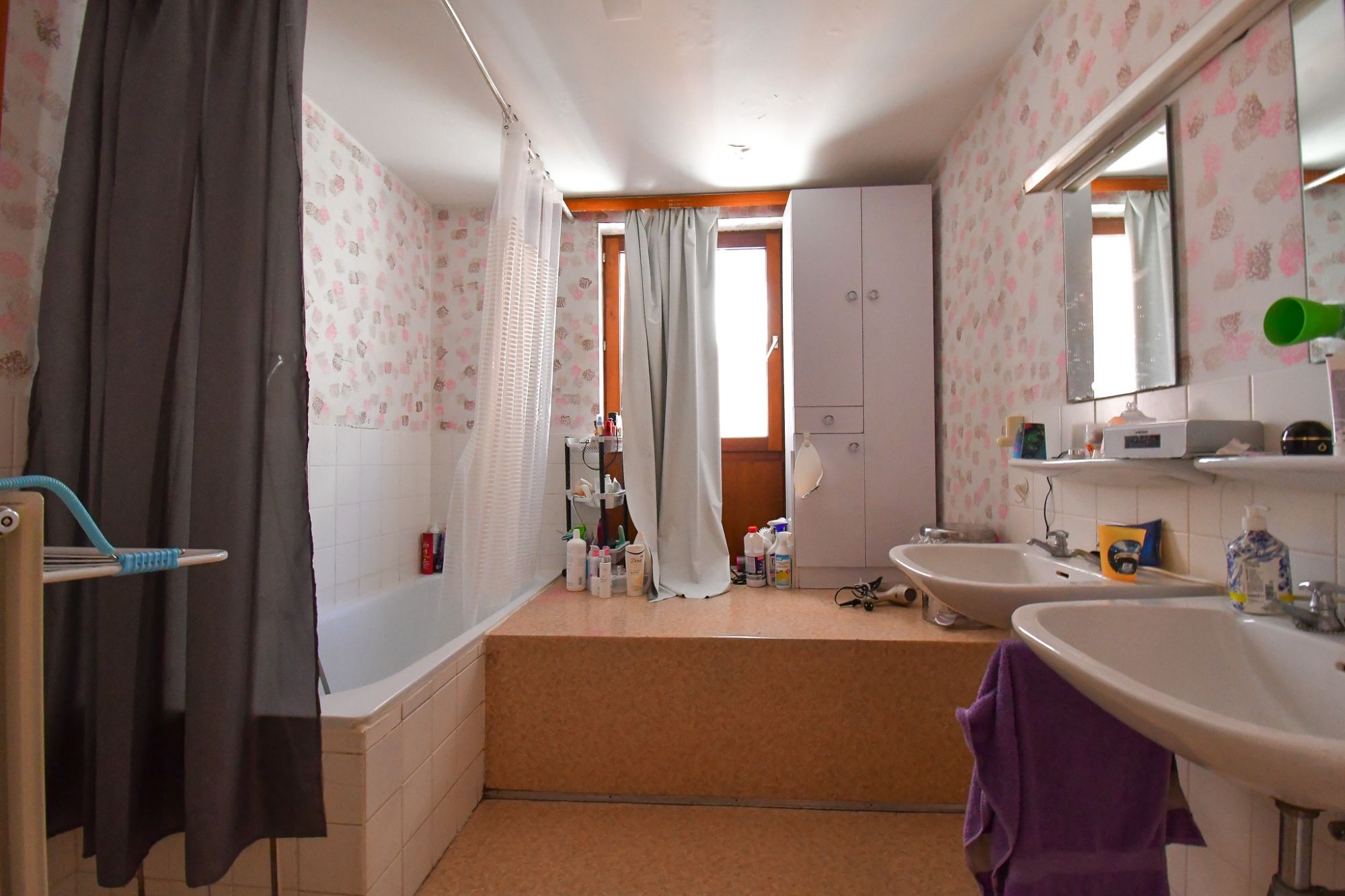 Ruime lichtrijke hoekwoning met 3 slpk - tuin - terras - kelder foto 8