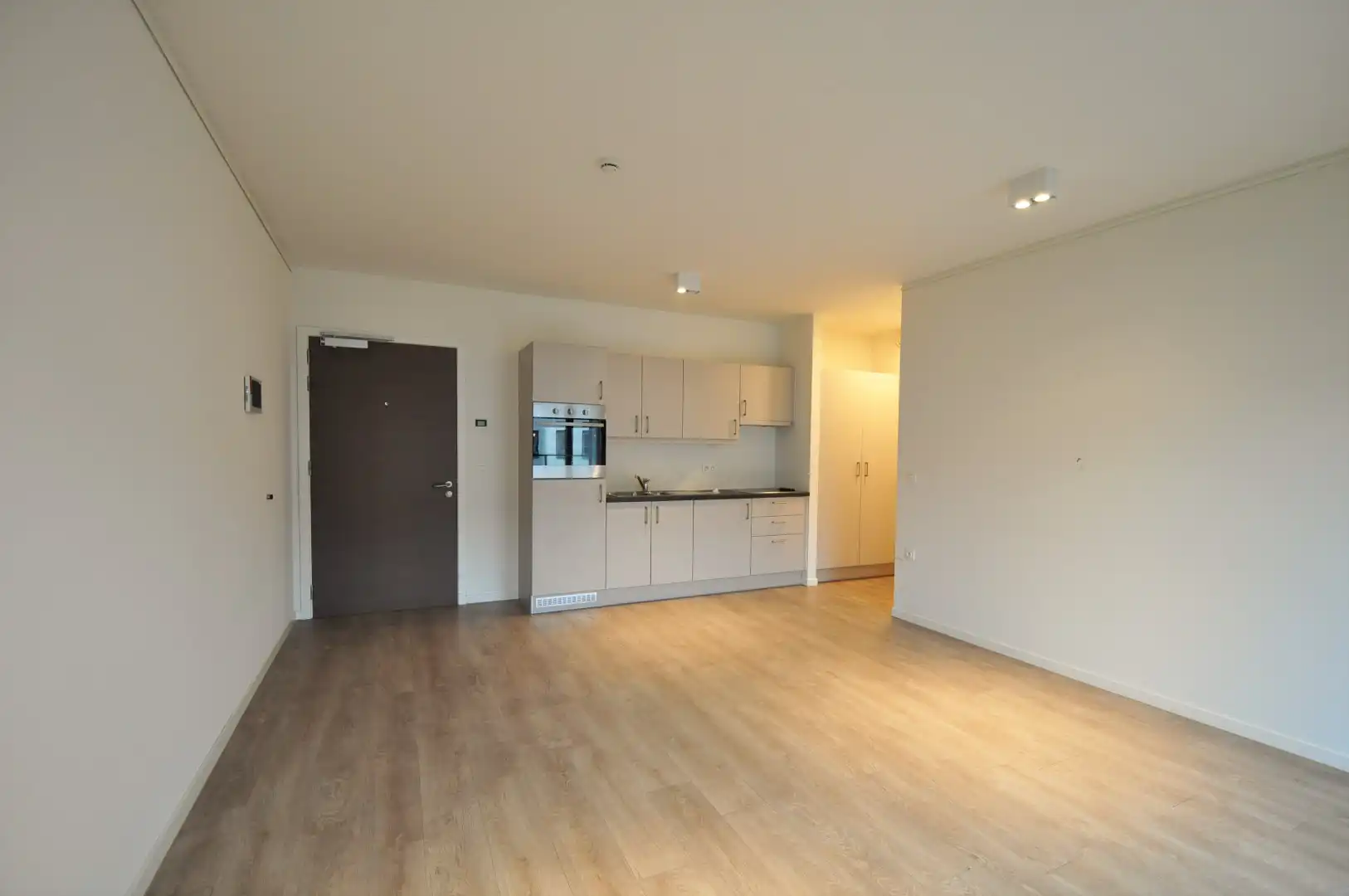 Prachtige assistentiewoning in de groene rand rond Brugge foto 3